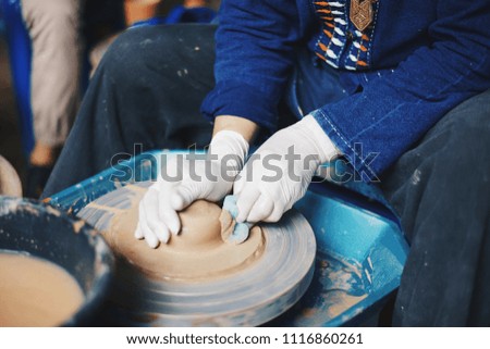 Nan Thailand Spinning Pottery wheel &artist hand making clay pot