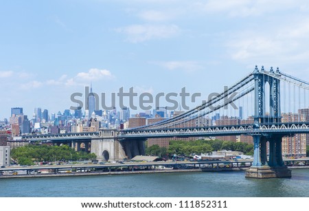 View of Manhattan bridge from the Brooklyn bridge