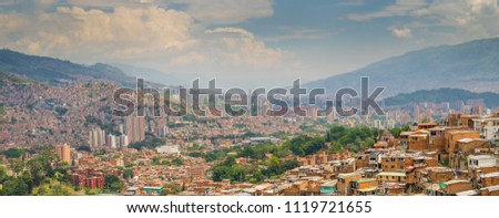 Panoramic view of Medellín from Comuna 13