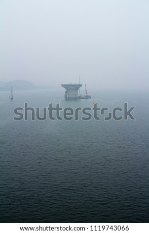 A site for the bridge construction of the foggy Han River.