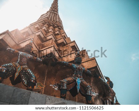 Beautiful statues and temples of Thailand.