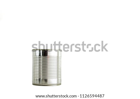 Generic bright cilindrical  tin aluminum aluminium can isolated against white backdrop