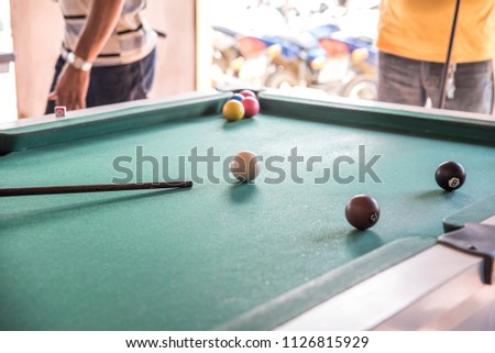 Billiards with balls and taco