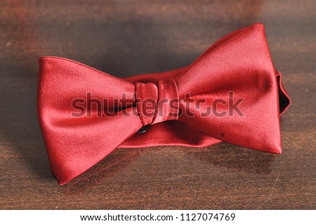 Red bow tie for men