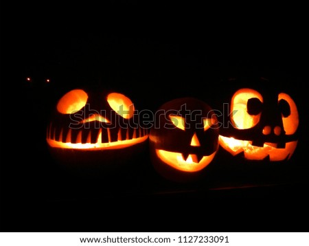triple pumpkin Jack o lanterns