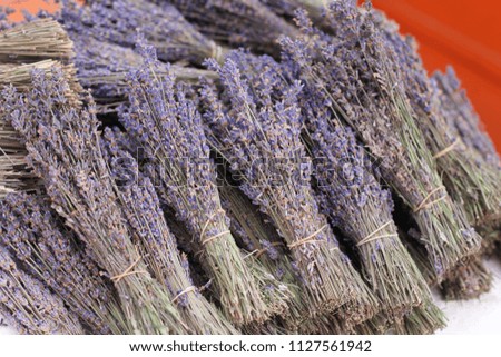 Many bouquets of lavender.