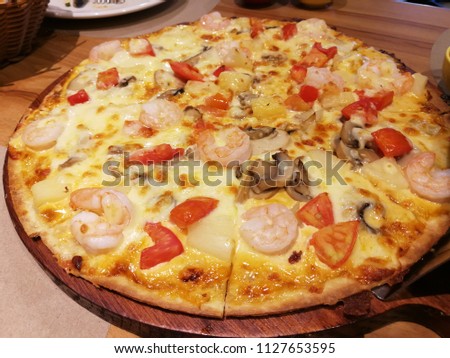 pizza meat cheese