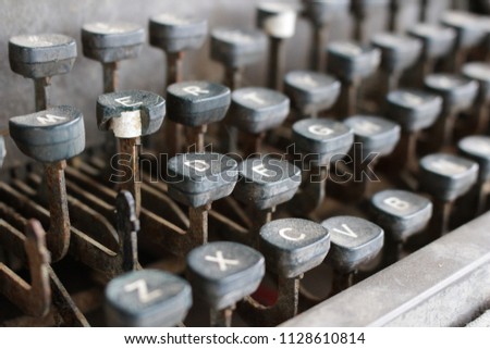 Old abandoned write machine 