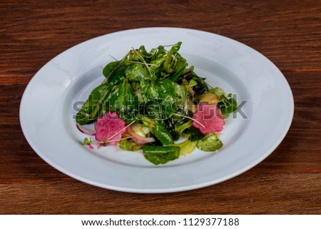 Japanese Daikon salad with leaves