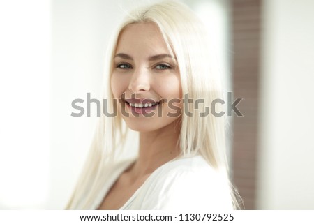 Portrait of confident young business woman