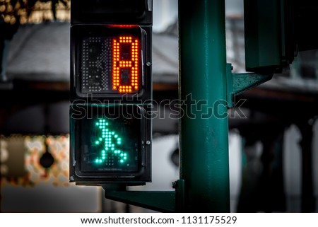 Eight seconds to go through the traffic light