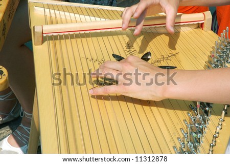 Latvian musical instrument "???l?" Royalty-Free Stock Photo #11312878