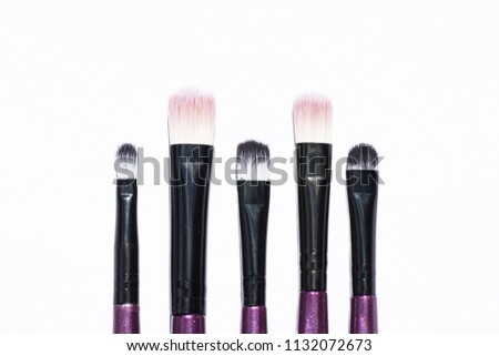 Brushes for professional make-up of different forms of destination