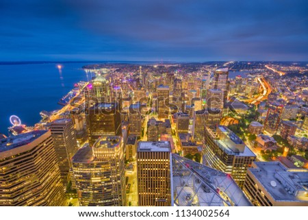 Seattle, Washington, USA downtown skyline at night.