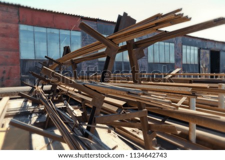 Racks for storage of rolled metal with profile corners and fittings in the open air
