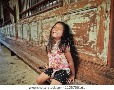 Asian children Happy smiling