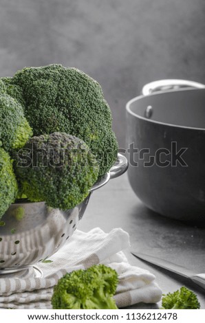 Broccoli vegetable raw picture, food photography, food styling