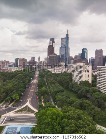Philadelphia skyline over Franklin parkway