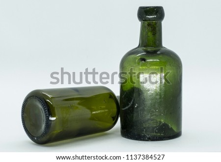 old bottle design
