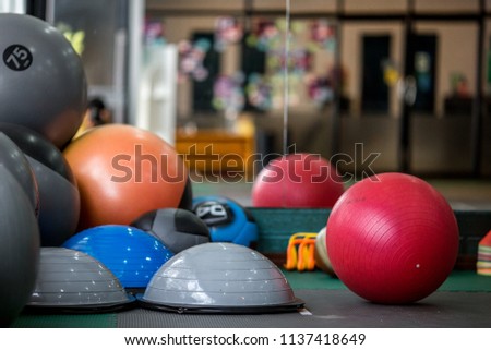 Fitness equipment, ball, steel ball Always seen by the gym, Fitness. This helps the body to have good health.