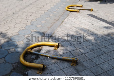 Bicycle parking is ideal for those who use a bicycle to travel to prevent loss.