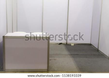 White backdrop booth