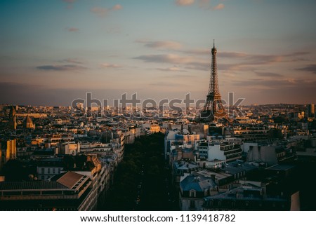 Eiffel tower Paris symbol
