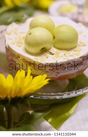 Gorgeous apple cake with cheese cream