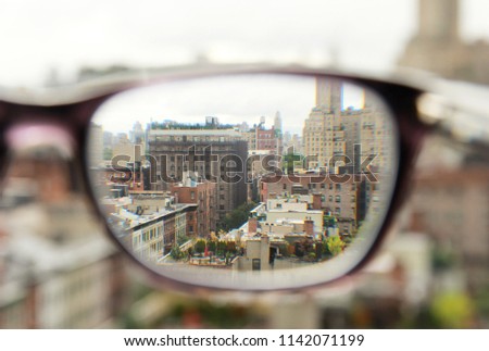 Seeing NYC through eye glasses 
