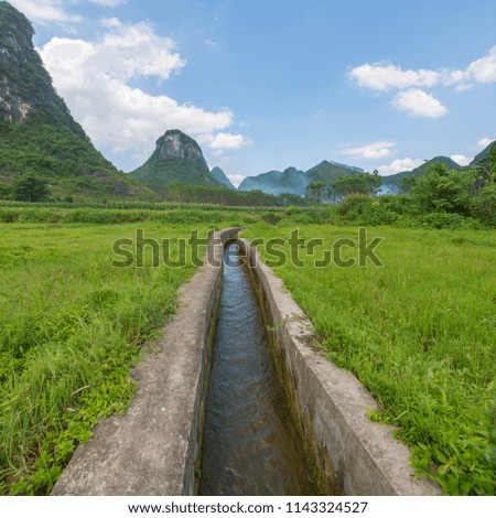 Guilin Rice Mountain Range