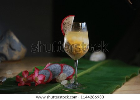  Dragon Fruit Martini Cocktail