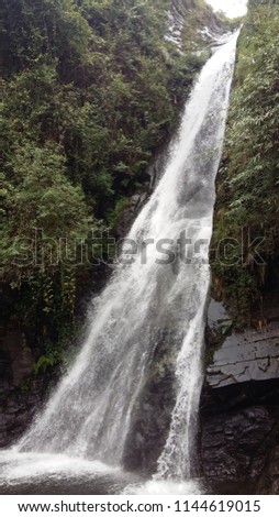 The Baugsu waterfall