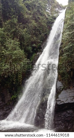 The Baugsu waterfall