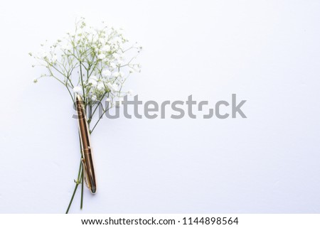 White Floral Desktop Mockups