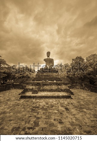 
sepia styeld picture of kampang phet historical park, thailand