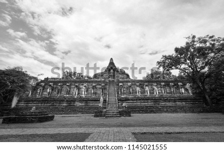 old black and white styeld picture of kampang phet historical park, thailand