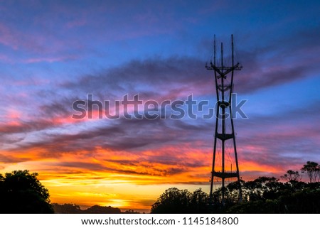 Incredible Sunset at Twin Peaks Hill & Park, Midtown Terrace, Bay Area, San Francisco, California, USA
