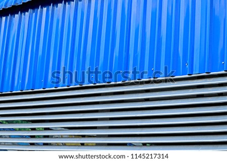 Metal sheet wall