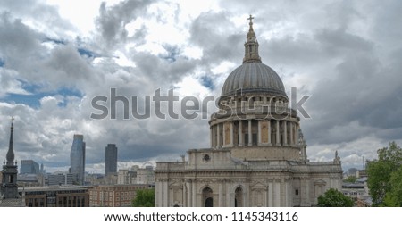 St. Paul’s Cathedral and the London city skyline