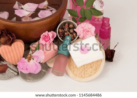 Damask Rose flowers have property medicine. (Rose Skin Toner)