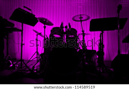 Drum in silhouette