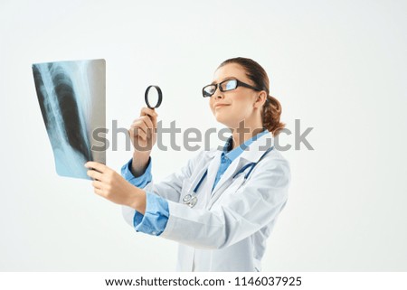  surgeon of traumatology X-ray                              