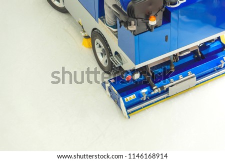 Combine harvester. The ice machine. Cleaning of the ice rink. Ice polishing for ice skating