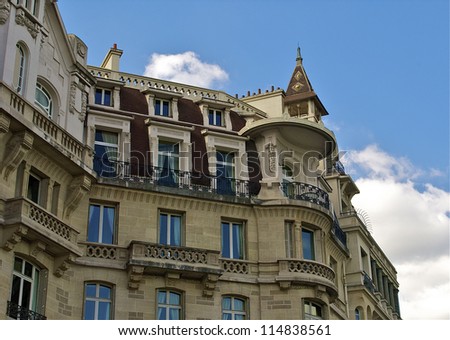Authentic building in Paris