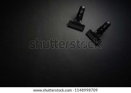 Photography backdrop clips