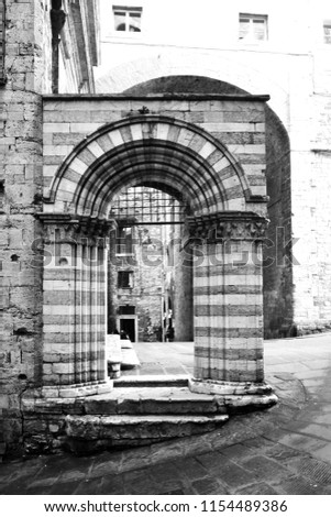 Old gate in Perugia, Italy (black and white)