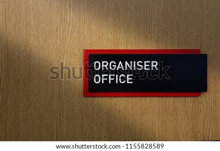 office sign Organiser office
