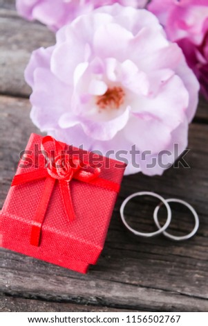 Rose with beautiful  wedding rings