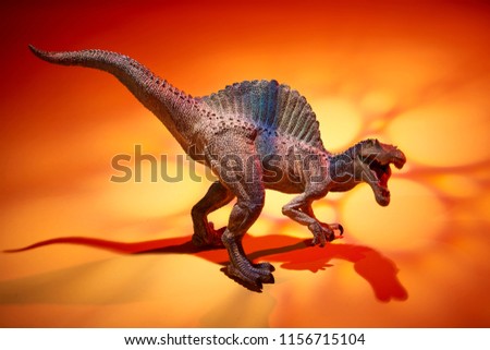 The Dangerous Dinosaur in Red Light Set