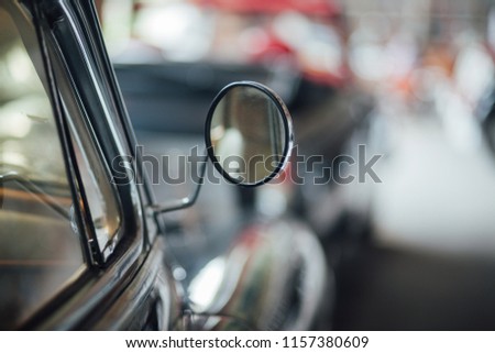 retro car details